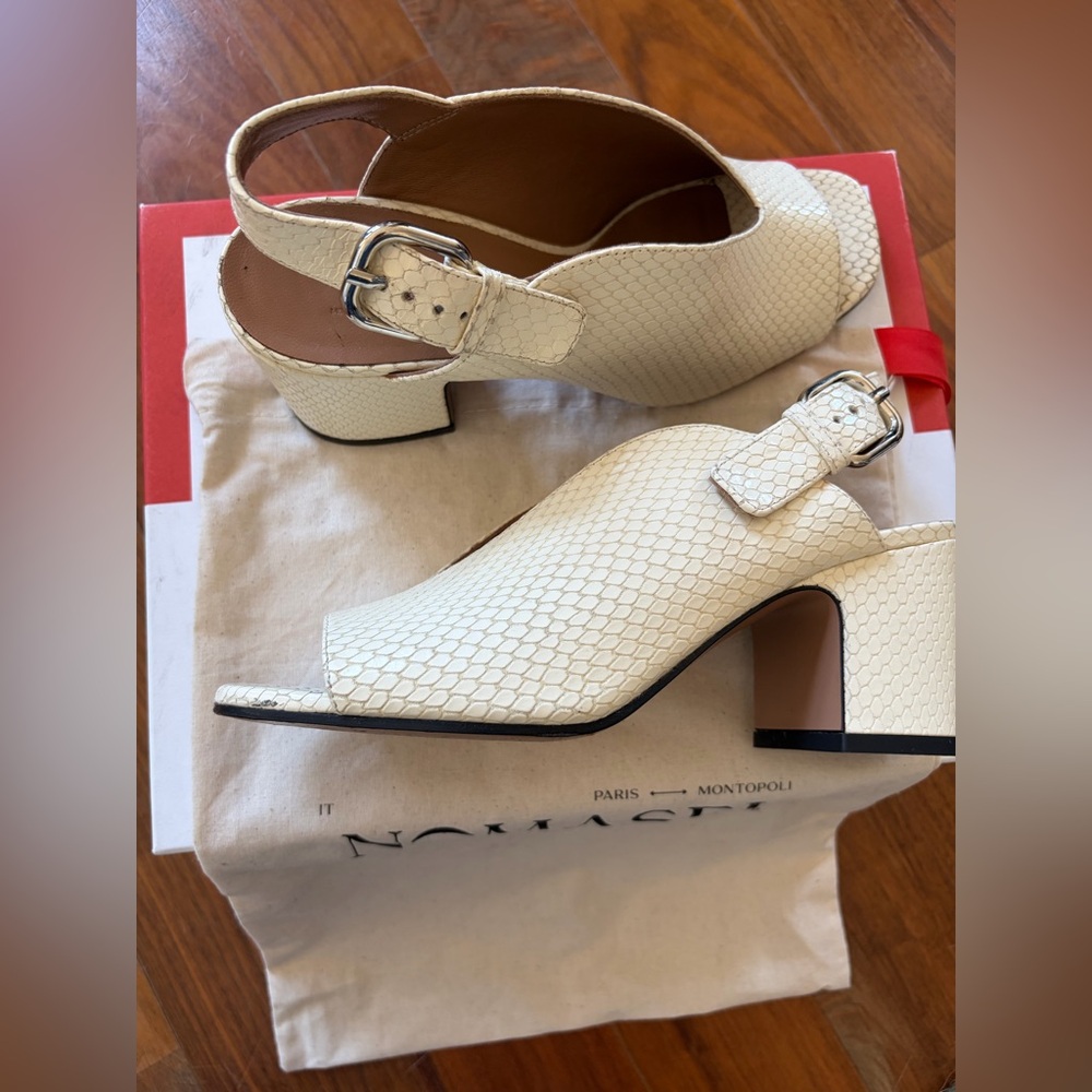 Nomasei - Baghera Sandals - Embossed Pompeii White - Picture 5 of 11